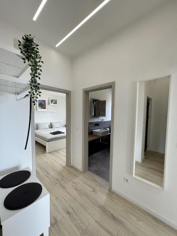 Lambda Holiday Apartments Jesenice  Exteriör bild