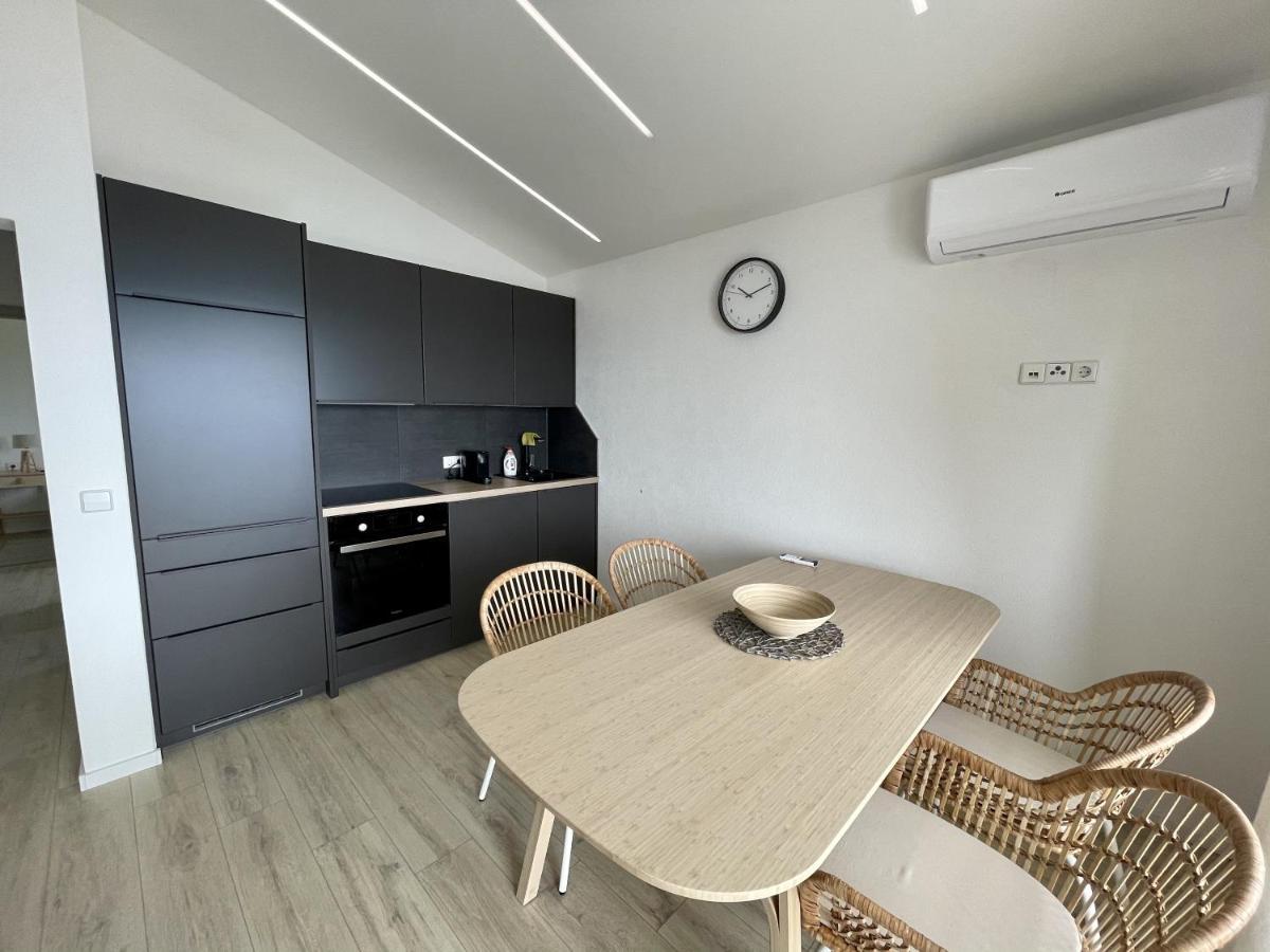 Lambda Holiday Apartments Jesenice  Exteriör bild