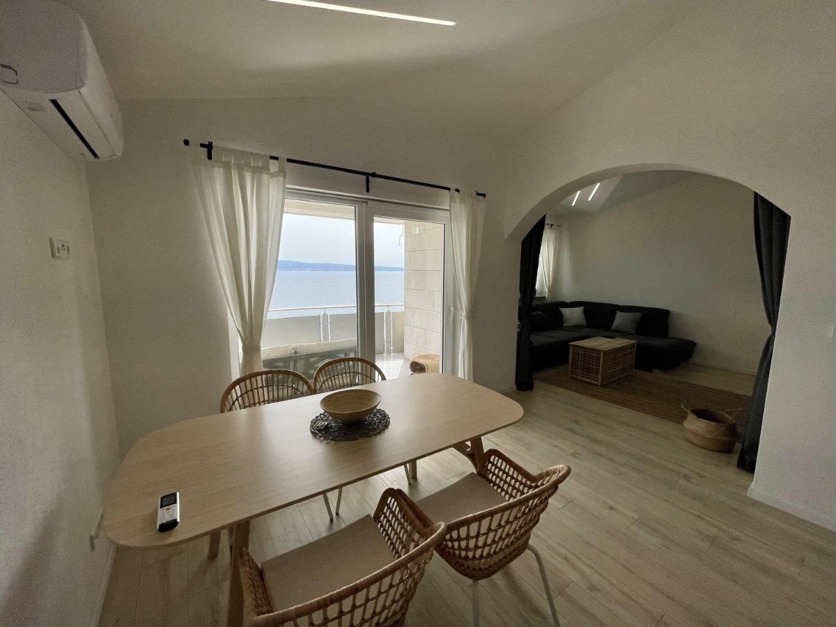 Lambda Holiday Apartments Jesenice  Exteriör bild