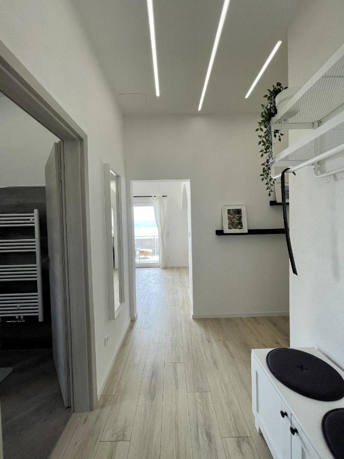 Lambda Holiday Apartments Jesenice  Exteriör bild