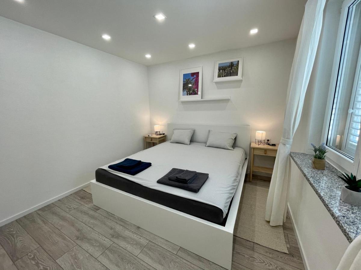 Lambda Holiday Apartments Jesenice  Exteriör bild